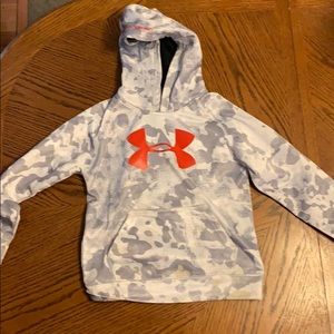 Under Armour youth sweatshirt